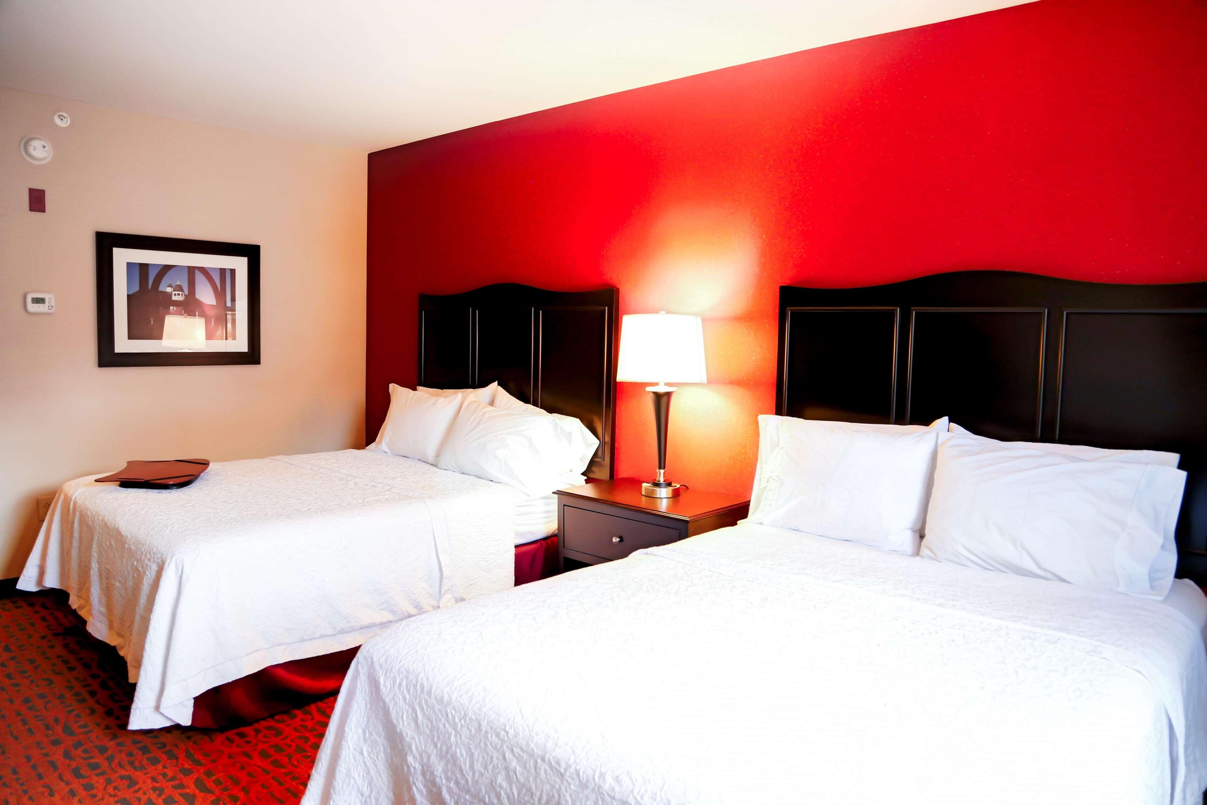 Hampton Inn Lewiston-Auburn Екстериор снимка