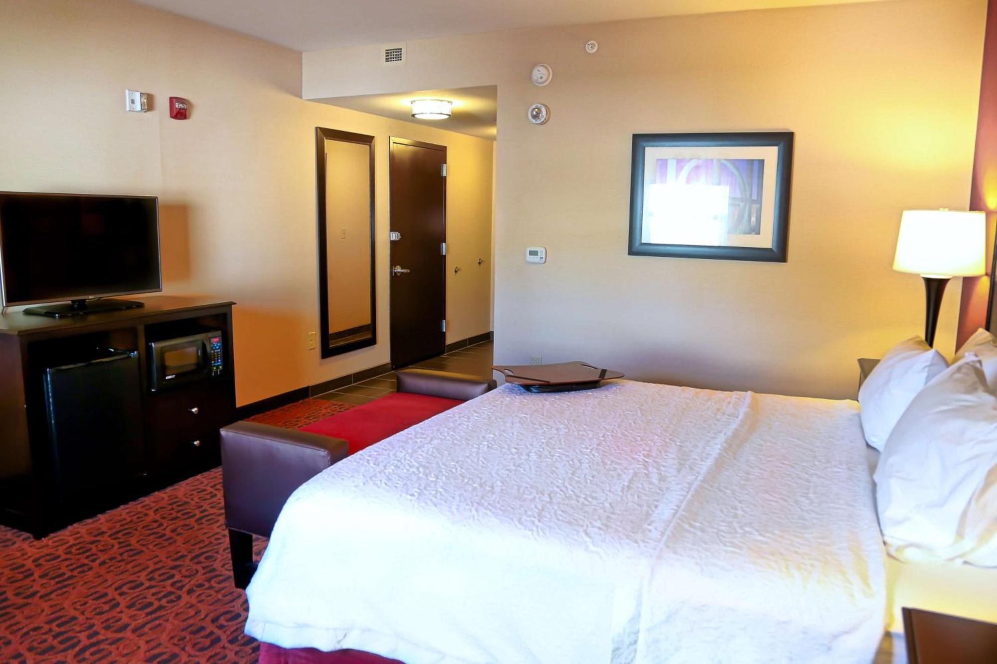 Hampton Inn Lewiston-Auburn Екстериор снимка
